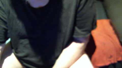 Snapshot of yellowsnakes chatting on October 2025 12:35:01 PM . y e l l o w s n a k e s . online show from October 2025 12:35:01 PM