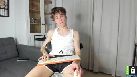 Yen online show from November 2025 03:33:02 PM