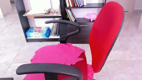 Snapshot of yenlo01 chatting on January 2025 08:15:02 PM yenlo01 online show from January 2025 08:15:02 PM