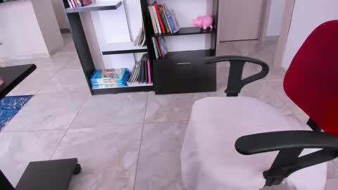 Snapshot of yenlo01 chatting on September 2025 08:19:01 PM yenlo01 online show from September 2025 08:19:01 PM