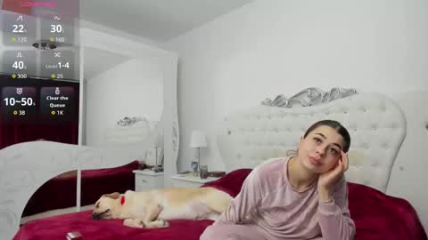 Snapshot of yennefer13 chatting on December 2025 10:29:01 PM yennefer13 online show from December 2025 10:29:01 PM