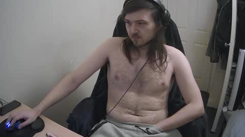 Snapshot of yeovil_alex chatting on December 2024 06:15:02 PM Alex online show from December 2024 06:15:02 PM