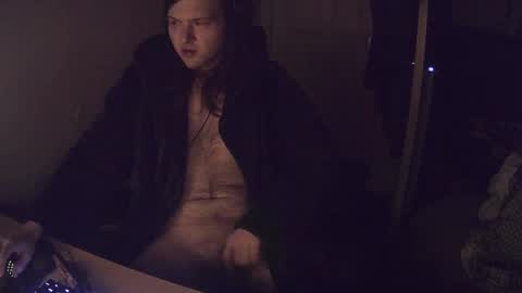 Snapshot of yeovil_alex chatting on January 2025 05:46:02 AM Alex online show from January 2025 05:46:02 AM