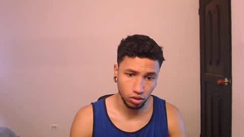 Snapshot of yerfon_s1 chatting on January 2025 05:16:01 PM Yeff ind. model online show from January 2025 05:16:01 PM