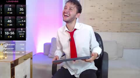 Snapshot of yerito_ chatting on December 2024 08:58:02 PM Yero online show from December 2024 08:58:02 PM