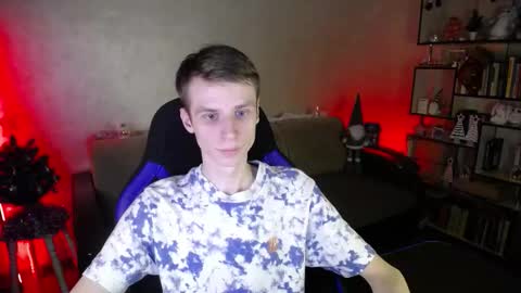 Snapshot of yes_cute_boy_ chatting on January 2026 01:47:02 PM Eden online show from January 2026 01:47:02 PM