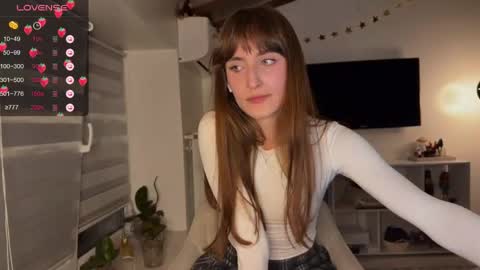 Zoe online show from May 2026 08:28:01 PM