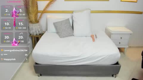 Snapshot of yesenia25_ chatting on January 2025 10:19:01 PM yesenia online show from January 2025 10:19:01 PM