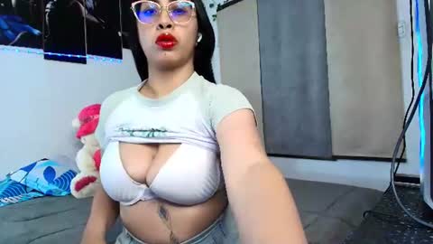 yesie_hot2 online show from July 2026 01:56:01 AM