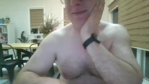 yesplease1969 online show from October 2025 11:53:01 AM