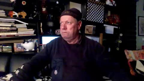 Snapshot of yessex247 chatting on April 2026 11:44:02 PM yessex247 online show from April 2026 11:44:02 PM