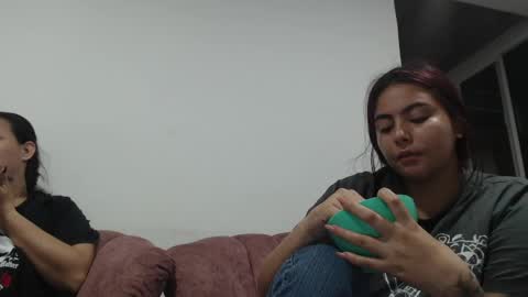 yessica and andres online show from May 2026 02:28:01 AM
