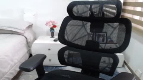 jessy online show from July 2026 01:06:02 PM