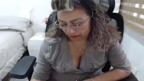 jessy online show from July 2026 09:52:02 PM