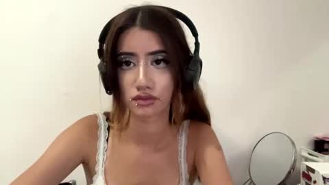 Julia 3 online show from July 2026 03:03:02 PM