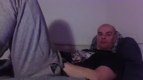 Snapshot of yewloo chatting on February 2026 06:59:02 PM yewloo online show from February 2026 06:59:02 PM