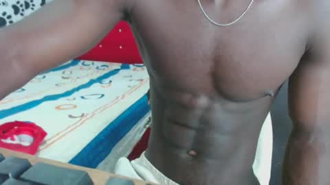 yeycom_hot07 online show from March 2025 04:41:01 PM