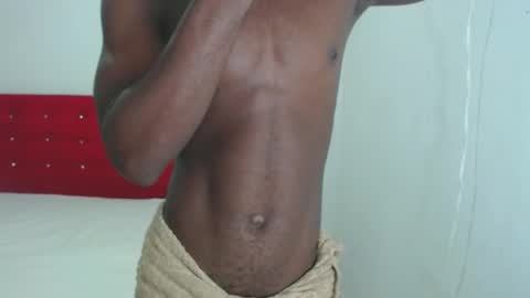 yeycom_hot07 online show from March 2025 06:26:02 PM