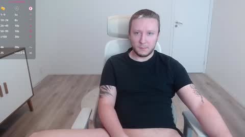 Snapshot of yhdxhy chatting on February 2025 12:16:01 PM James online show from February 2025 12:16:01 PM