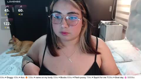 hii i am yini online show from June 2026 03:06:02 AM