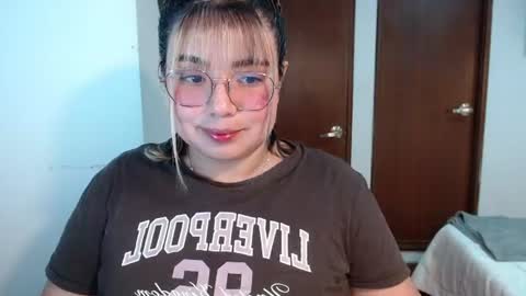 hii i am yini online show from July 2026 02:06:02 AM