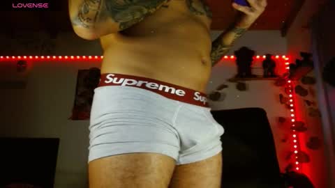 Snapshot of yio__cohen chatting on January 2025 08:41:01 AM yio cohen online show from January 2025 08:41:01 AM