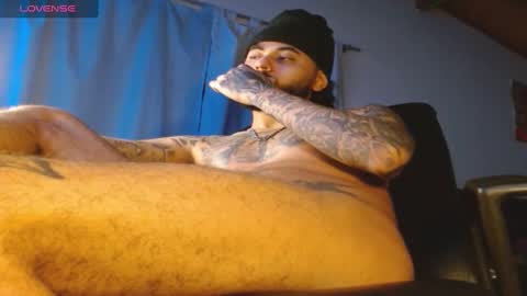 Snapshot of yio__cohen chatting on March 2025 01:05:01 AM yio cohen online show from March 2025 01:05:01 AM