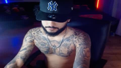 Snapshot of yio__cohen chatting on March 2025 05:08:01 AM yio cohen online show from March 2025 05:08:01 AM