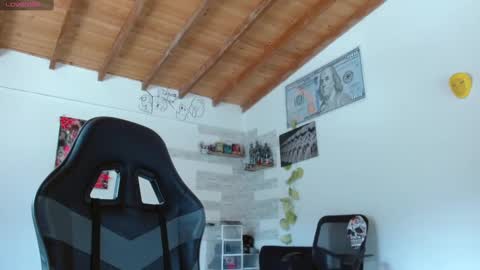 Snapshot of yio__cohen chatting on November 2025 06:53:01 PM yio cohen online show from November 2025 06:53:01 PM