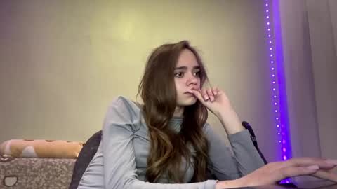 Kristi online show from March 2026 08:45:02 PM