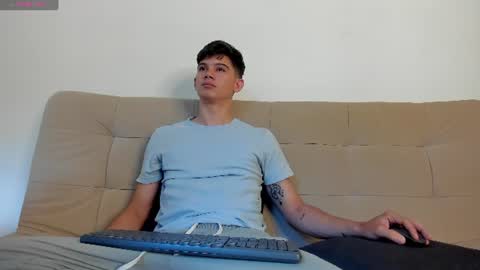 yizus_bonz online show from July 2026 06:59:01 PM