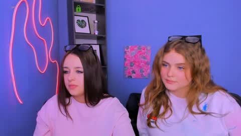 Ylia online show from April 2026 09:10:02 AM