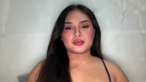 yllana love online show from April 2026 08:47:01 PM