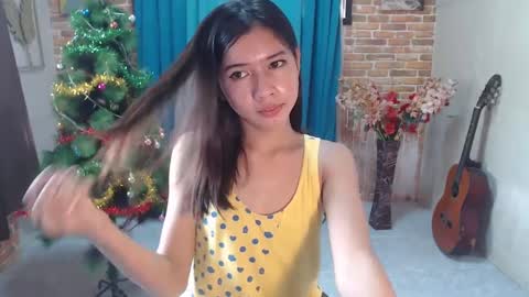 ymee_shane18 online show from December 2024 05:56:01 AM