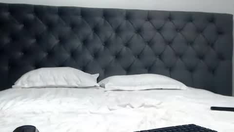 Snapshot of ynnasquirt chatting on March 2025 08:22:01 AM ynnasquirt online show from March 2025 08:22:01 AM