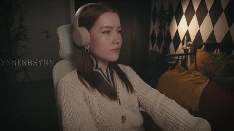 ynnenbrynn online show from January 2025 09:28:01 AM