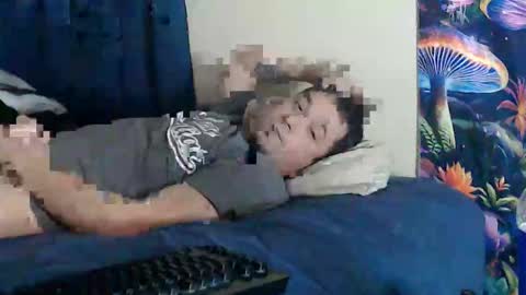 Snapshot of yobleez chatting on January 2026 05:04:01 PM yobleez online show from January 2026 05:04:01 PM