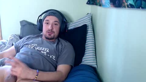 Snapshot of yobleez chatting on February 2026 06:04:02 PM yobleez online show from February 2026 06:04:02 PM