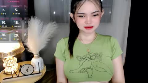 Snapshot of yogirl_abby chatting on January 2026 06:51:02 AM Hi i am Abby i am Filipina Aussie youve ever wanted to meet NOT INTO CHEAP GUY online show from January 2026 06:51:02 AM