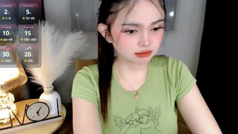 Snapshot of yogirl_abby chatting on January 2026 07:30:01 PM Hi i am Abby i am Filipina Aussie youve ever wanted to meet NOT INTO CHEAP GUY online show from January 2026 07:30:01 PM