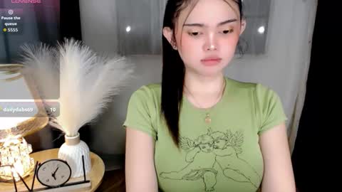 Snapshot of yogirl_abby chatting on January 2026 02:04:02 AM Hi i am Abby i am Filipina Aussie youve ever wanted to meet NOT INTO CHEAP GUY online show from January 2026 02:04:02 AM