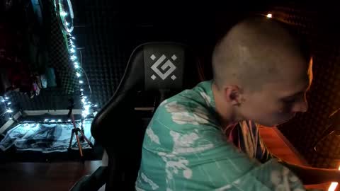 You can ask my name in pm online show from November 2025 05:33:01 PM