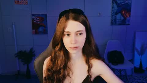 yoka_paradoxxx online show from April 2026 10:31:02 AM