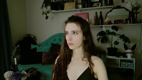 yoka_paradoxxx online show from May 2026 10:45:02 AM