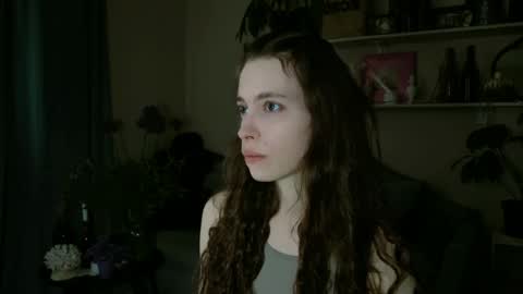yoka_paradoxxx online show from May 2026 10:22:01 AM