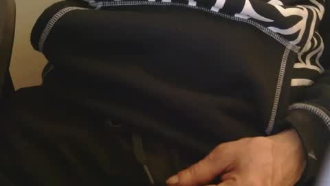 Snapshot of yokaxondoo chatting on January 2026 07:50:02 PM yokaxondoo online show from January 2026 07:50:02 PM