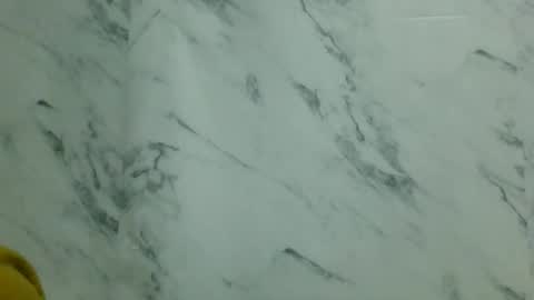 Snapshot of yolandrina05 chatting on November 2025 03:30:02 AM yolandrina05 online show from November 2025 03:30:02 AM