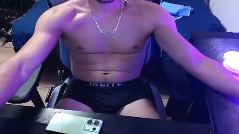 yoloyo93 online show from July 2026 12:12:02 PM