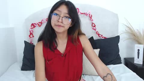 Yommi Winx online show from February 2025 01:34:01 AM