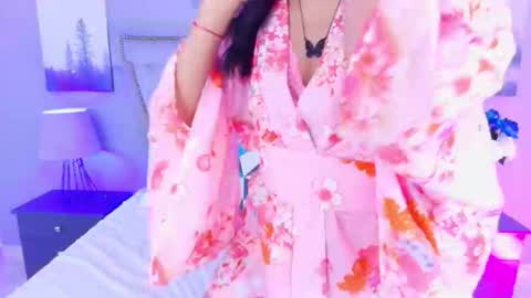 Yommi Winx online show from October 2025 09:22:01 PM